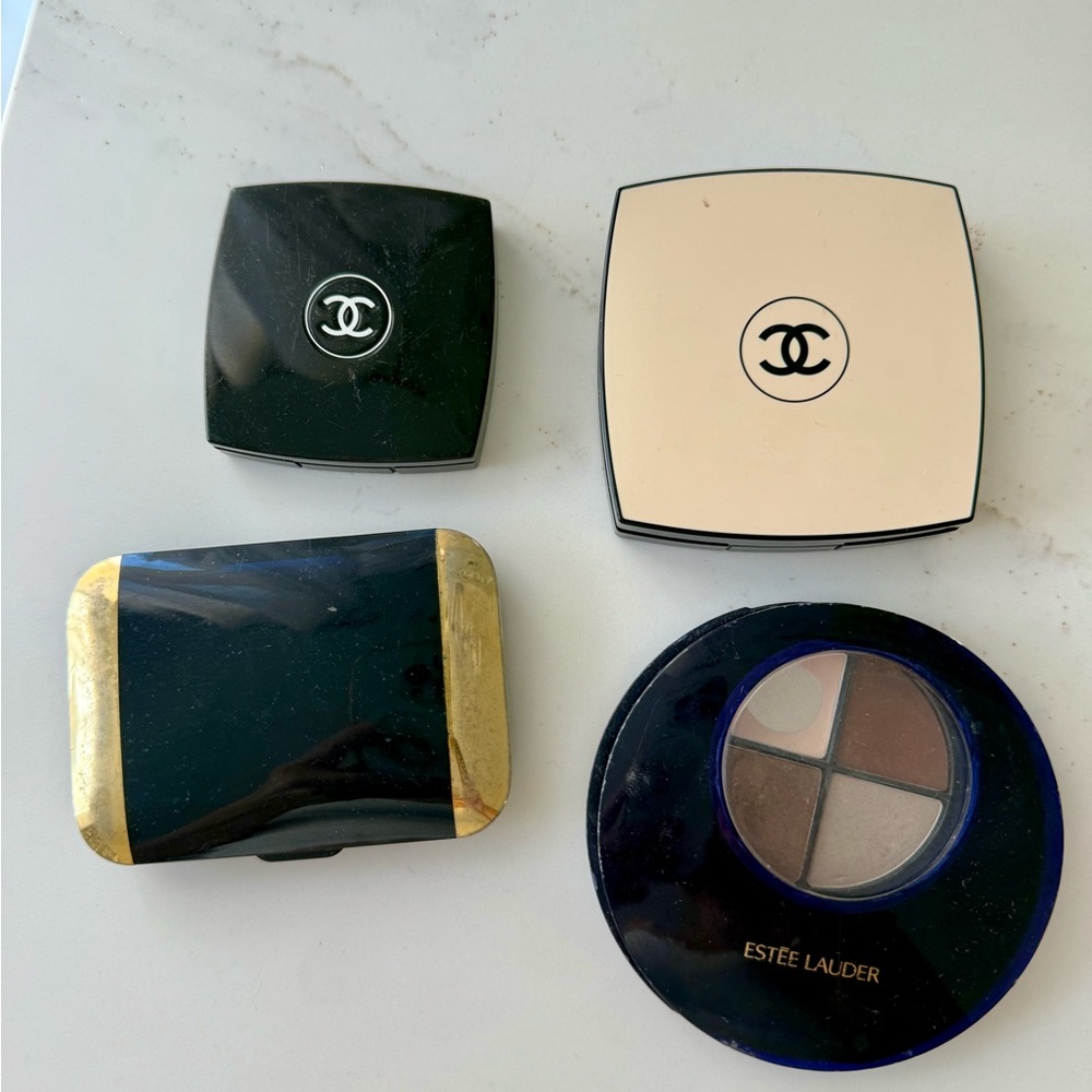 Bundle of CHANEL & ESTEE LAUDER  eye shadows  Compacts